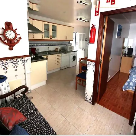 House Above The Ocean Aa3 *